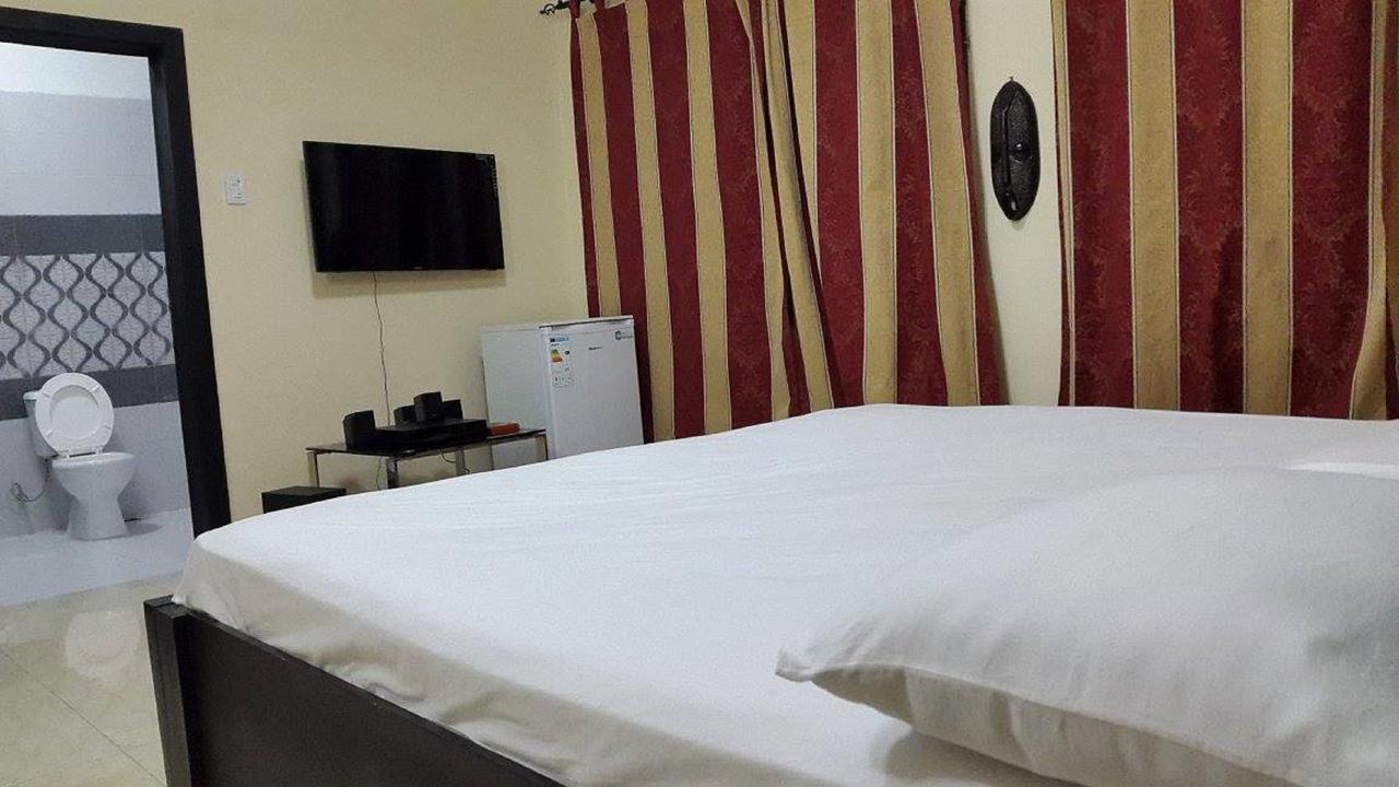 Maryland Guesthouse Monrovia Zewnętrze zdjęcie